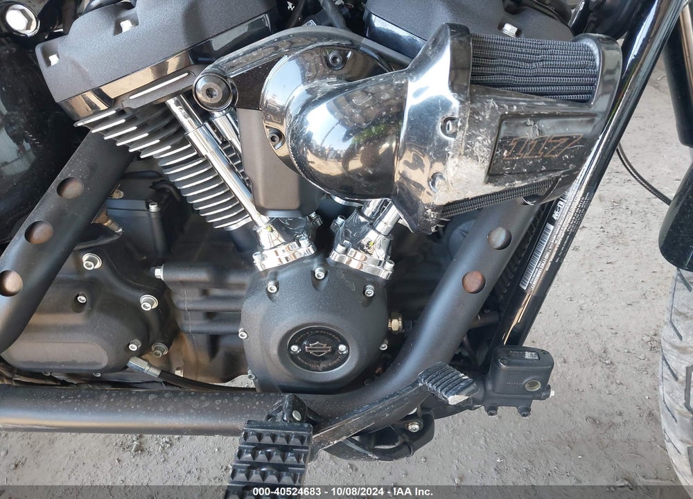 2022 HARLEY-DAVIDSON FXLRS VIN: 1HD1YWZ18NB038677