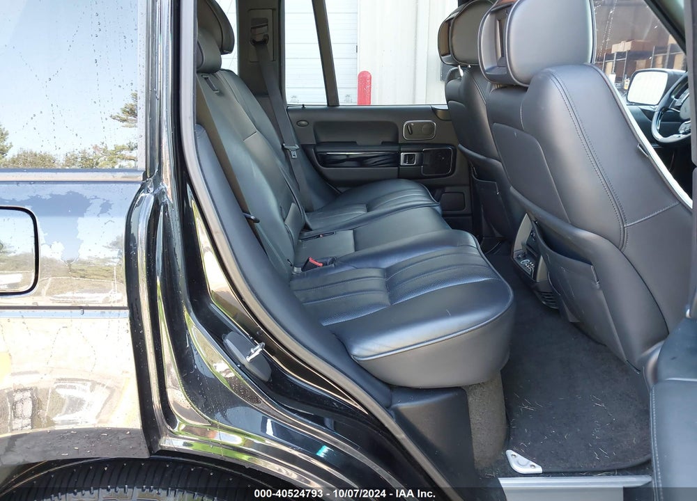 2010 LAND ROVER RANGE ROVER SUPERCHARGED VIN: SALMF1E47AA313875