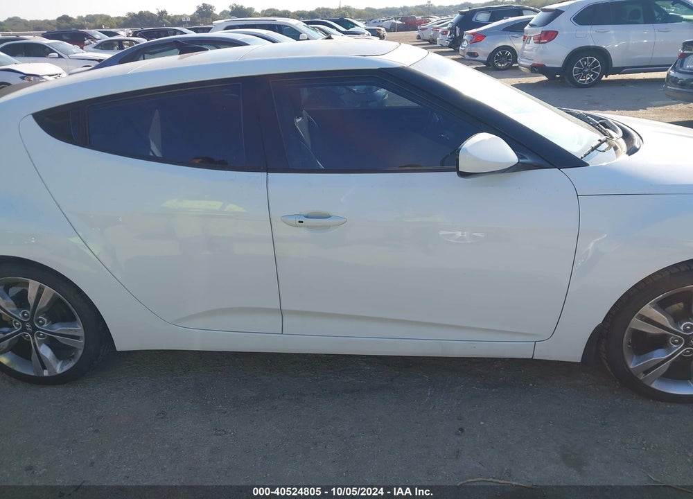 2016 HYUNDAI VELOSTER VIN: KMHTC6AD6GU299615