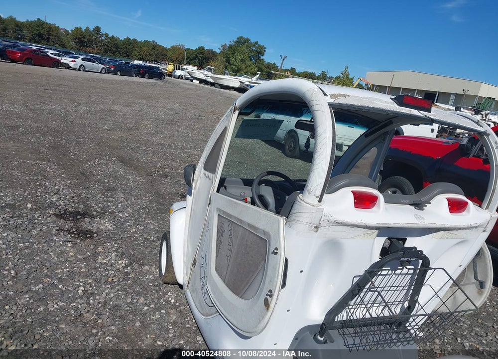 2002 GLOBAL ELECTRIC MOTORS 825 VIN: 5ASAG274X2F019400