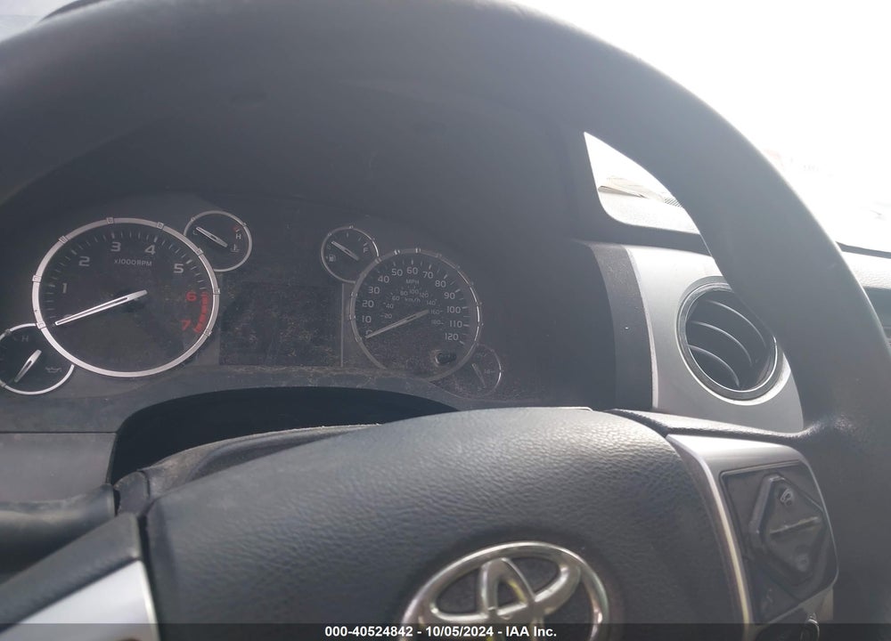 2016 TOYOTA TUNDRA SR5 5.7L V8 VIN: 5TFDW5F16GX579784