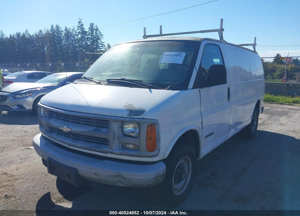 2001 CHEVROLET EXPRESS VIN: 1GCGG25R111200281