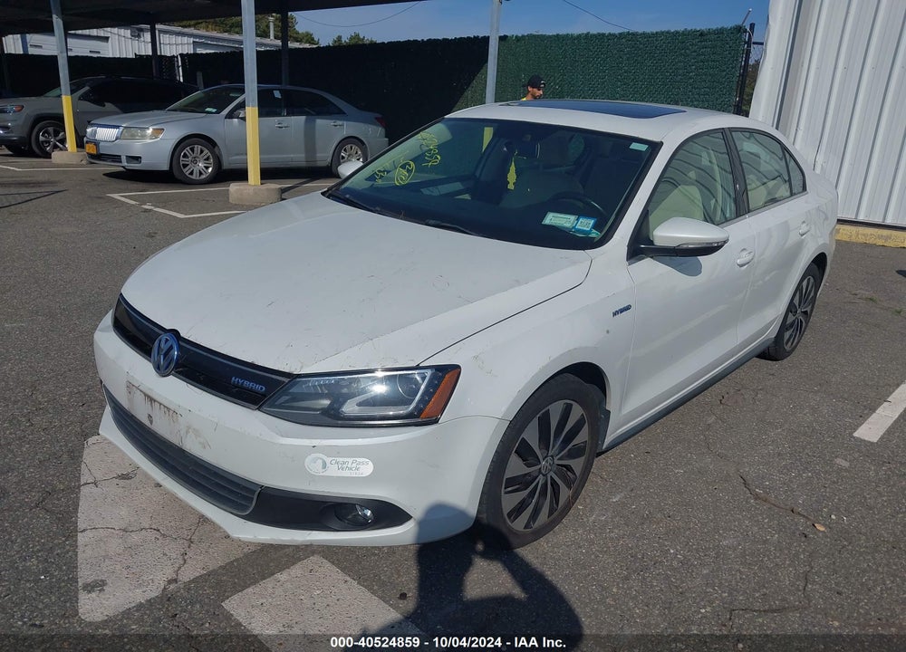 2014 VOLKSWAGEN JETTA HYBRID SEL PREMIUM VIN: 3VW637AJ2EM291488