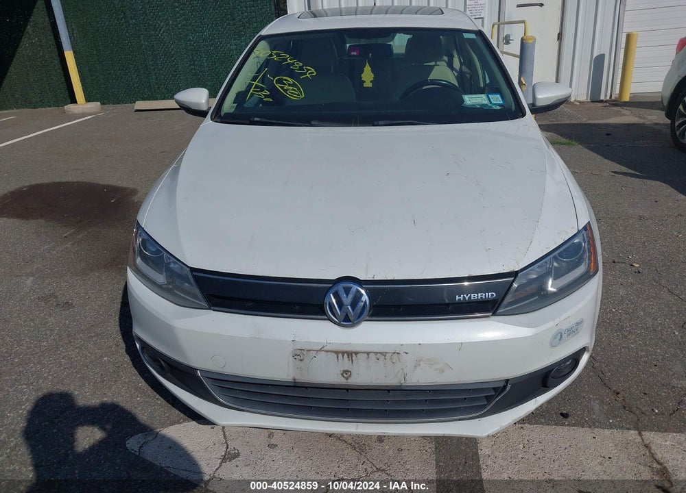 2014 VOLKSWAGEN JETTA HYBRID SEL PREMIUM VIN: 3VW637AJ2EM291488