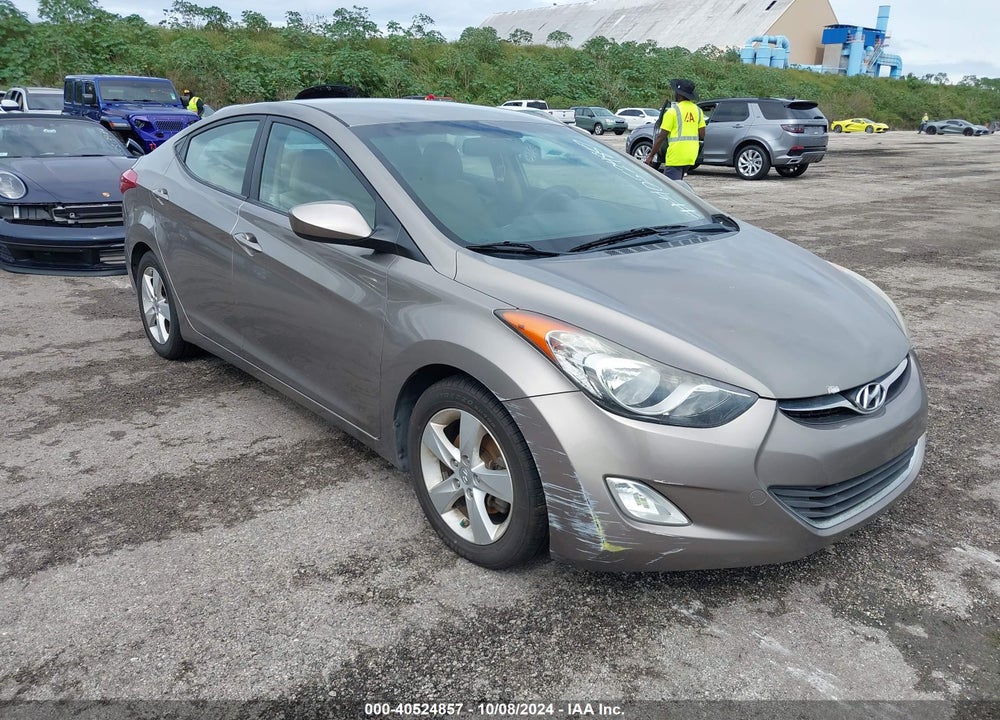 2013 HYUNDAI ELANTRA GLS VIN: 5NPDH4AE8DH231135