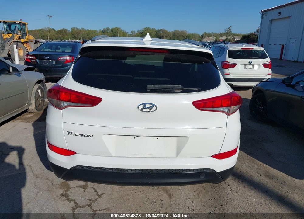2018 HYUNDAI TUCSON SEL VIN: KM8J33A48JU714849