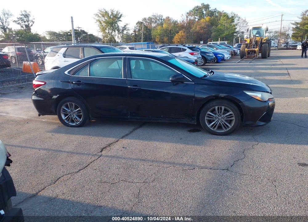 2015 TOYOTA CAMRY SE VIN: 4T1BF1FK6FU101921
