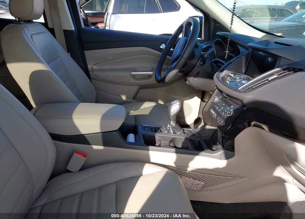 2018 FORD ESCAPE TITANIUM VIN: 1FMCU9J93JUC67285