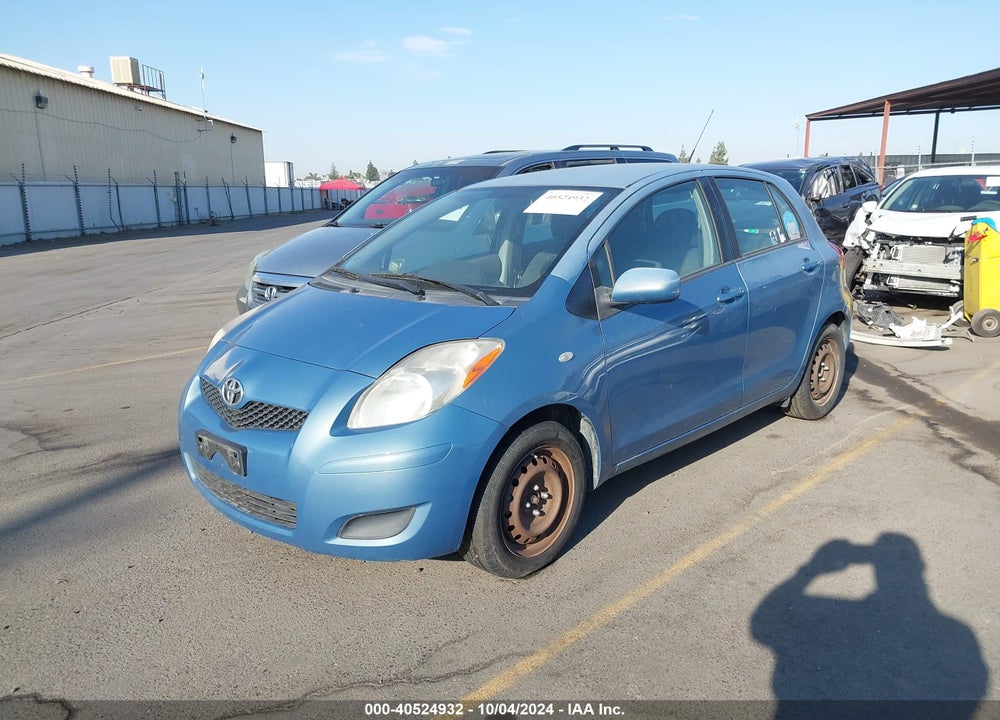 2009 TOYOTA YARIS VIN: JTDKT903695241852