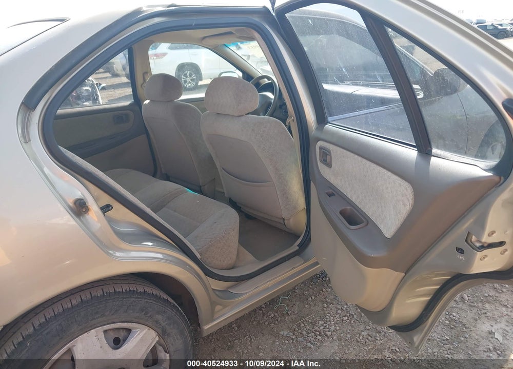 2001 NISSAN ALTIMA GXE VIN: 1N4DL01D41C118908