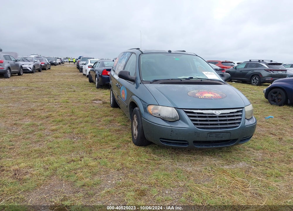 2005 CHRYSLER TOWN & COUNTRY LX VIN: 2C4GP44R85R552787