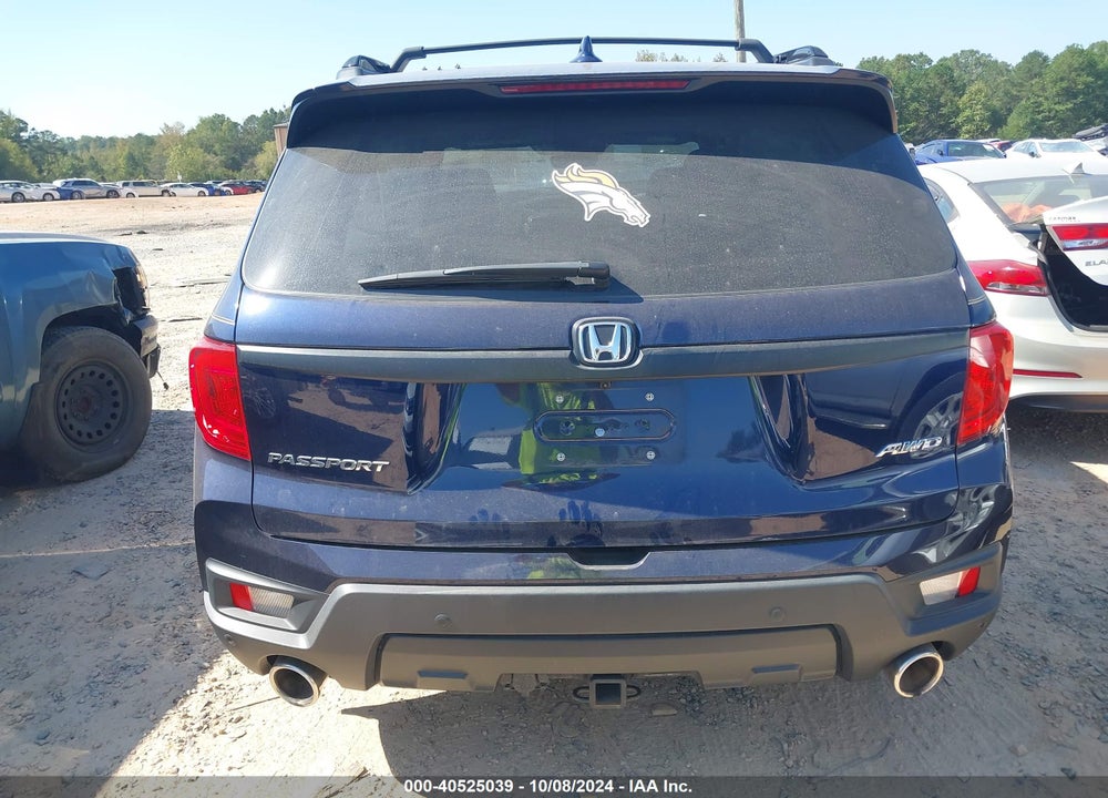 2023 HONDA PASSPORT AWD EX-L VIN: 5FNYF8H59PB017911