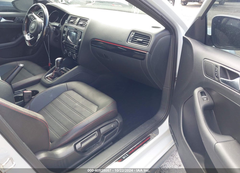 2017 VOLKSWAGEN JETTA GLI VIN: 3VW4T7AJ9HM318133