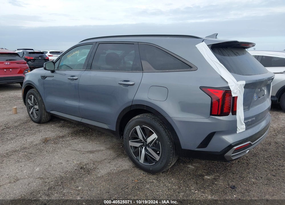 2023 KIA SORENTO EX VIN: 5XYRH4LF1PG167995