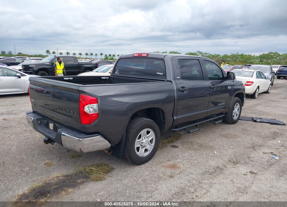 2019 TOYOTA TUNDRA SR5 5.7L V8 VIN: 5TFDW5F19KX807978