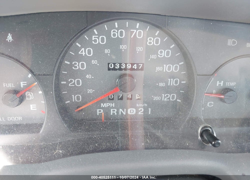 2001 MERCURY GRAND MARQUIS GS VIN: 2MEFM74W21X701209
