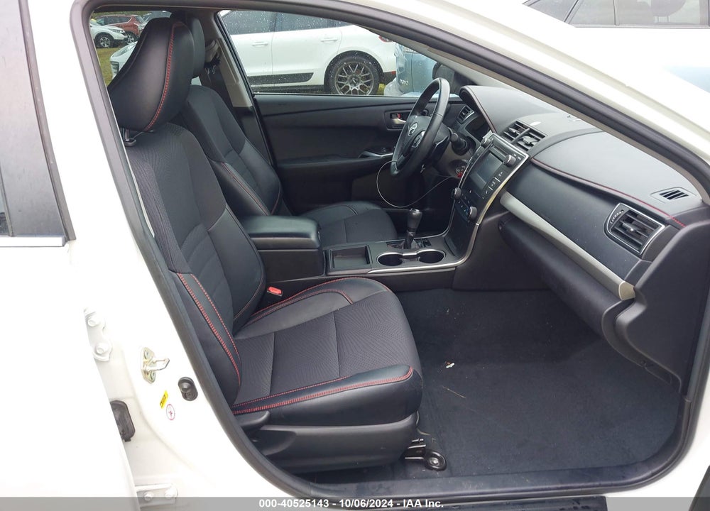 2017 TOYOTA CAMRY SE VIN: 4T1BF1FK7HU307610