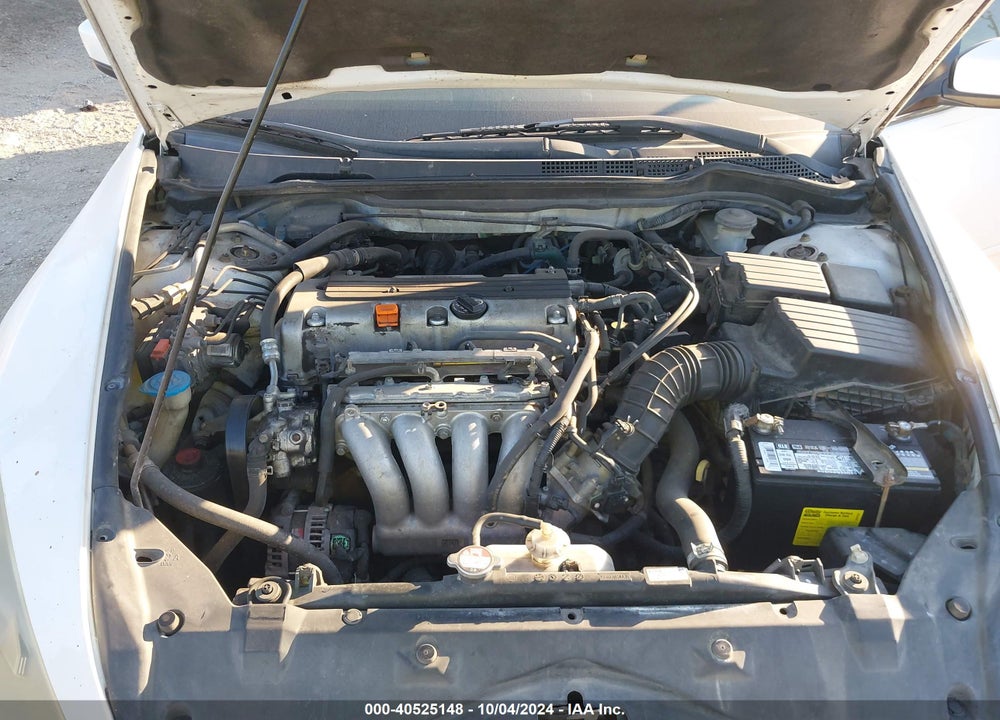 2004 HONDA ACCORD 2.4 EX VIN: 1HGCM56874A058944