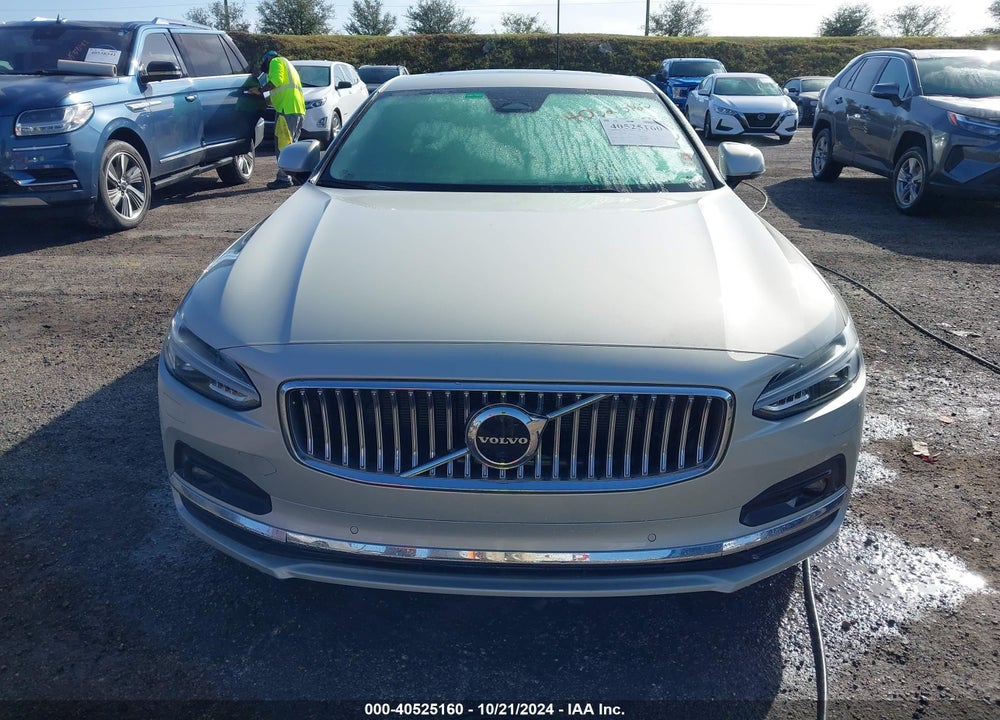 2022 VOLVO S90 B6 INSCRIPTION VIN: LVY062ML2NP263791