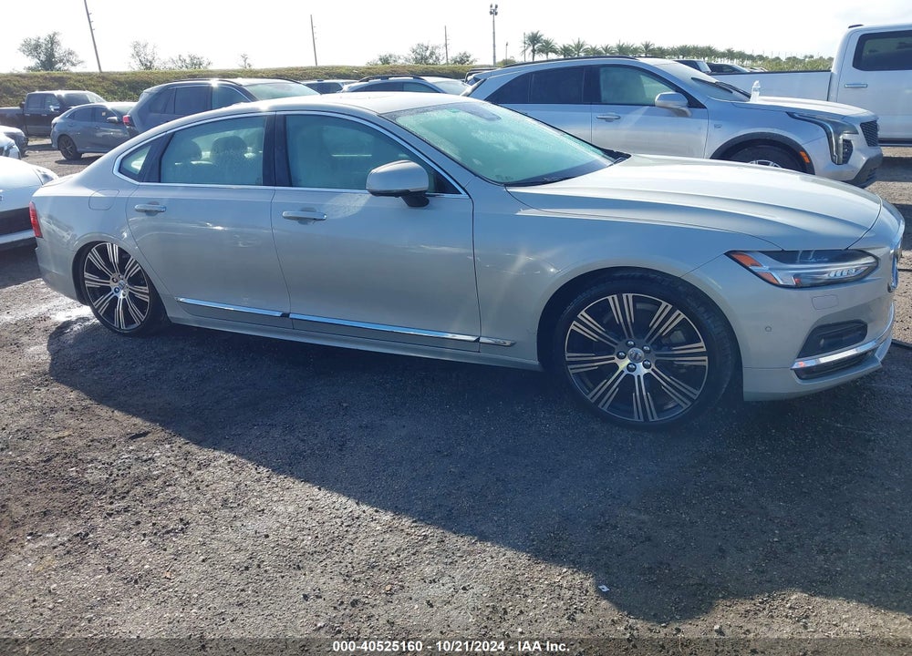 2022 VOLVO S90 B6 INSCRIPTION VIN: LVY062ML2NP263791