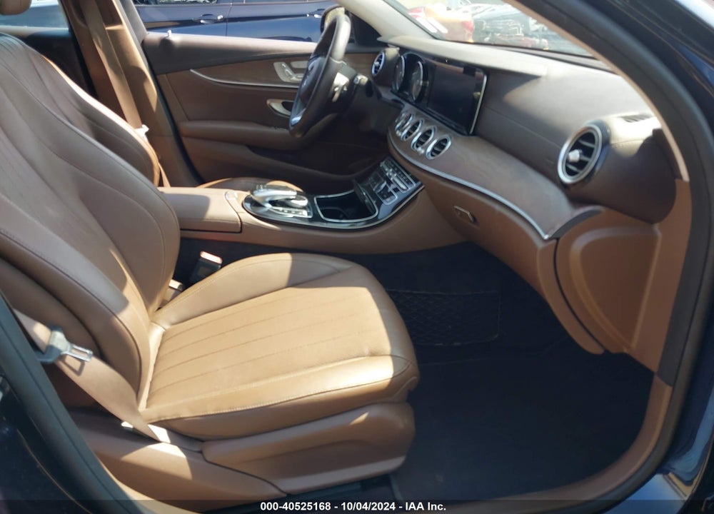 2017 MERCEDES-BENZ E 300 VIN: WDDZF4JB0HA075001