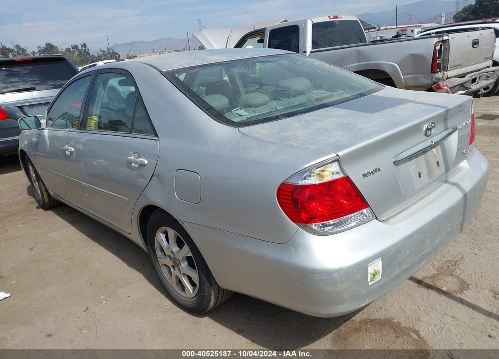 2005 TOYOTA CAMRY XLE V6 VIN: 4T1BF30K55U592906