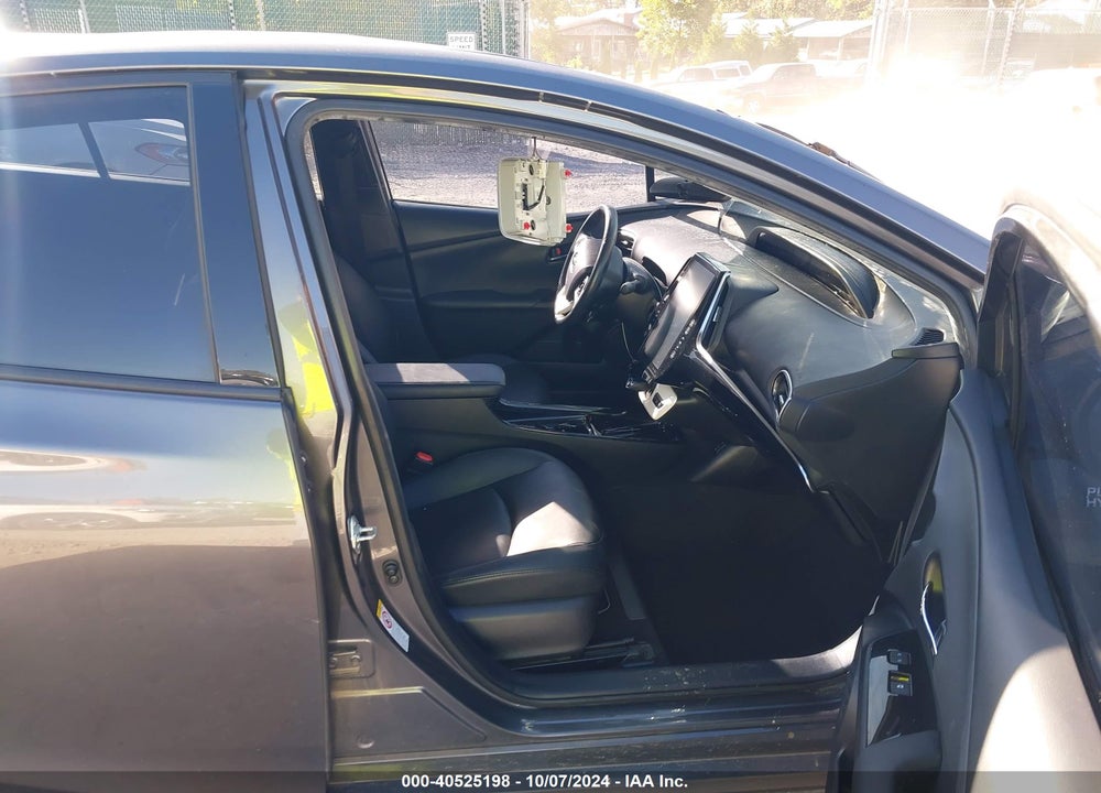 2018 TOYOTA PRIUS PRIME PREMIUM VIN: JTDKARFP0J3078275