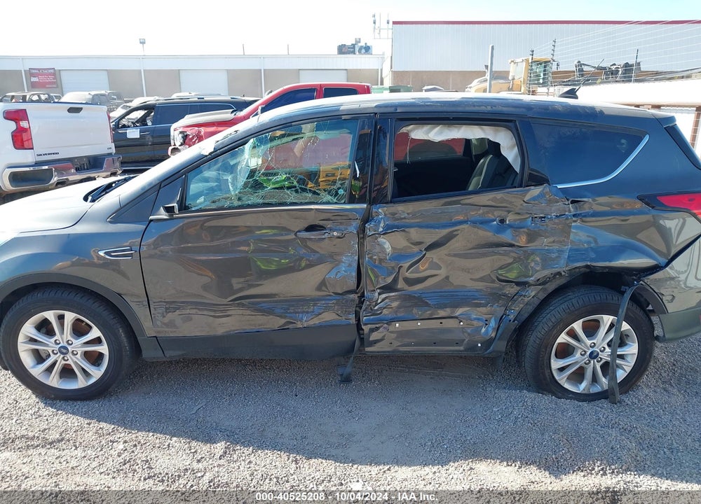 2019 FORD ESCAPE SE VIN: 1FMCU0GDXKUB57357