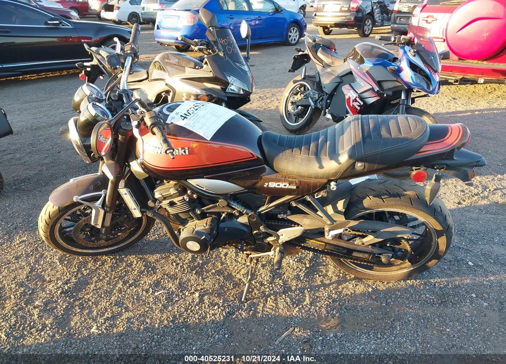 2018 KAWASAKI ZR900 R VIN: JKAZR2C1XJA001448