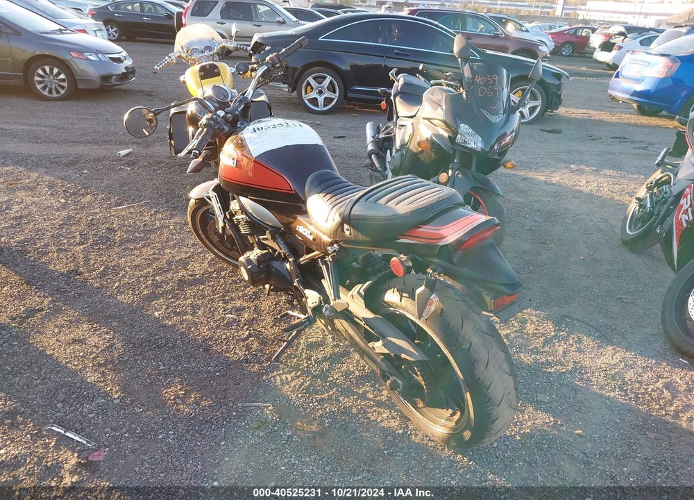 2018 KAWASAKI ZR900 R VIN: JKAZR2C1XJA001448