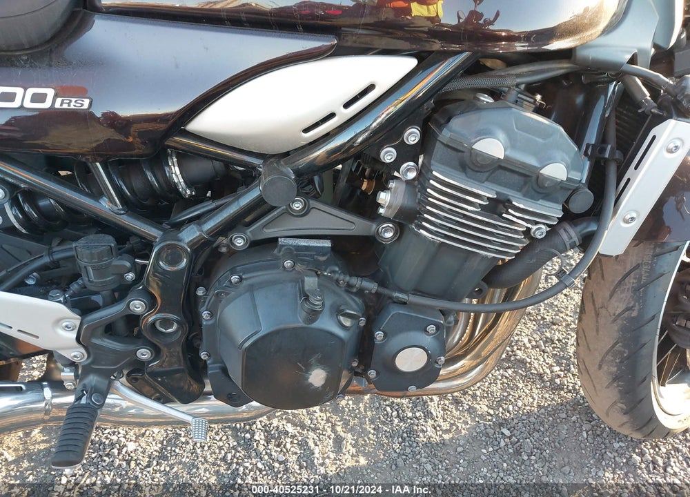 2018 KAWASAKI ZR900 R VIN: JKAZR2C1XJA001448