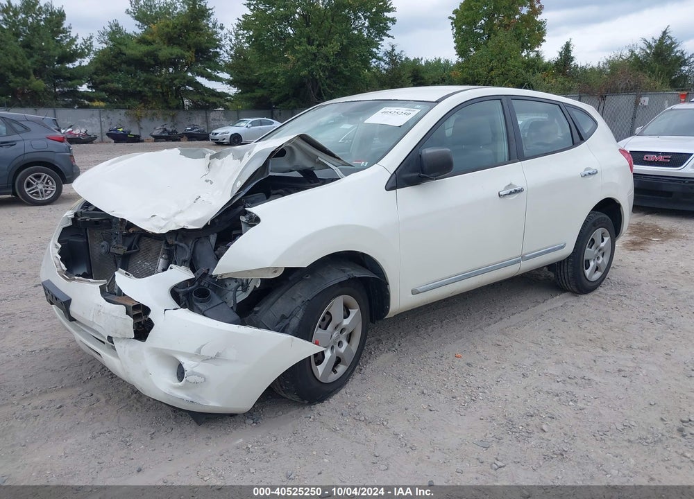 2014 NISSAN ROGUE SELECT S VIN: JN8AS5MV8EW705218