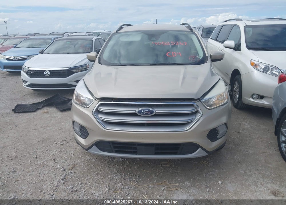 2018 FORD ESCAPE SE VIN: 1FMCU0GD4JUA74327