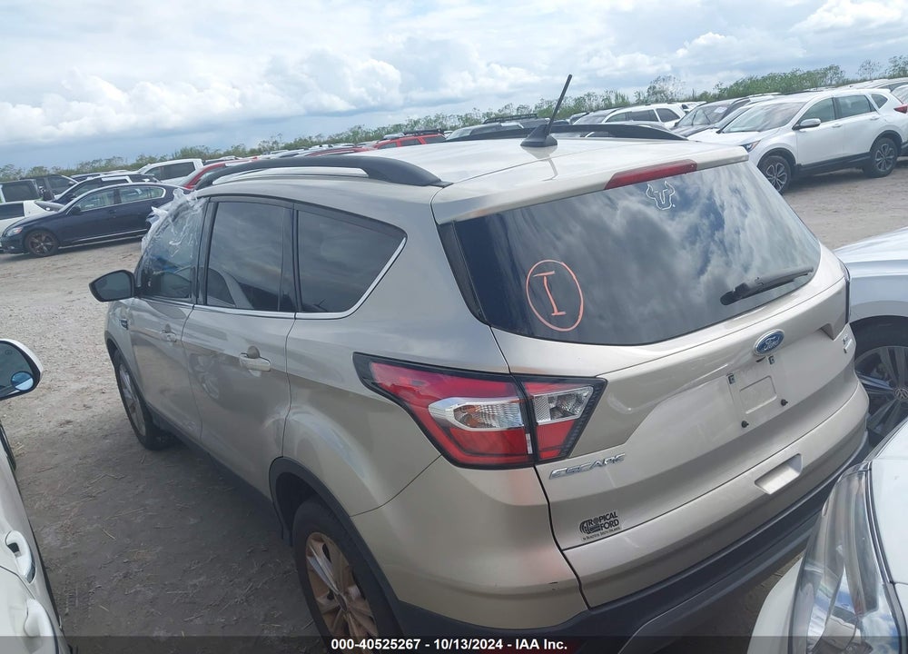 2018 FORD ESCAPE SE VIN: 1FMCU0GD4JUA74327