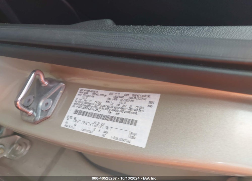 2018 FORD ESCAPE SE VIN: 1FMCU0GD4JUA74327