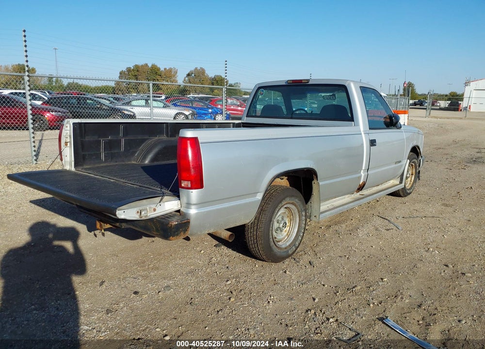 1994 CHEVROLET GMT-400 C1500 VIN: 1GCDC14Z6RZ198860