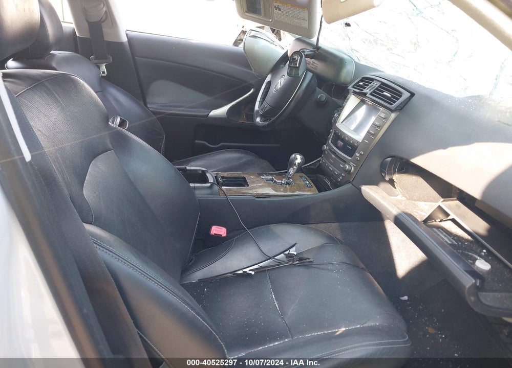 2009 LEXUS IS 250 VIN: JTHBK262392086041