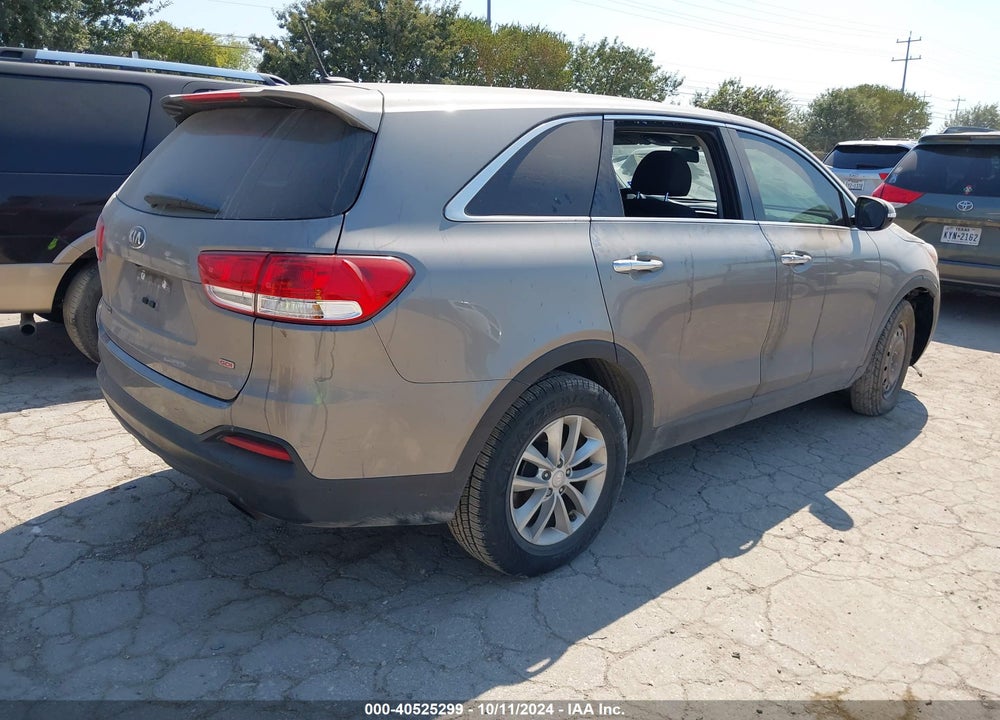 2018 KIA SORENTO 2.4L L VIN: 5XYPG4A33JG368727