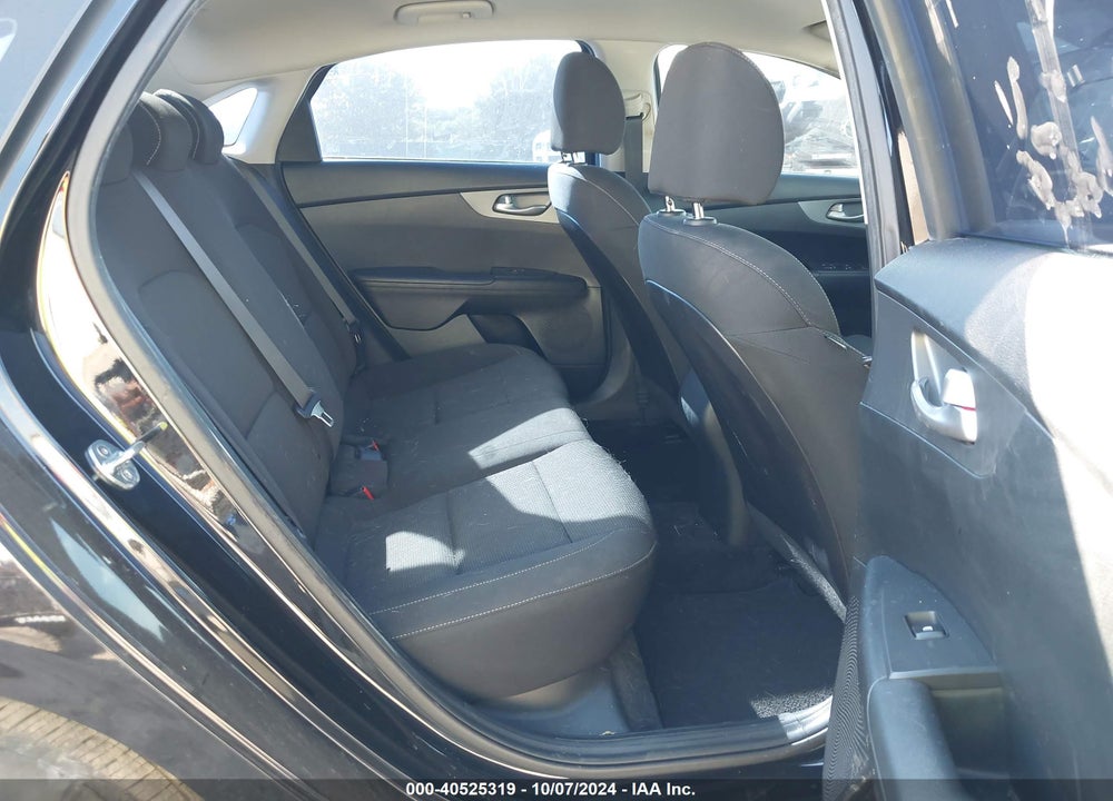 2019 KIA FORTE FE VIN: 3KPF24AD6KE095638