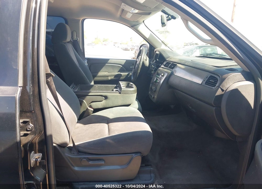 2009 CHEVROLET TAHOE LS VIN: 1GNFC13C69R138722