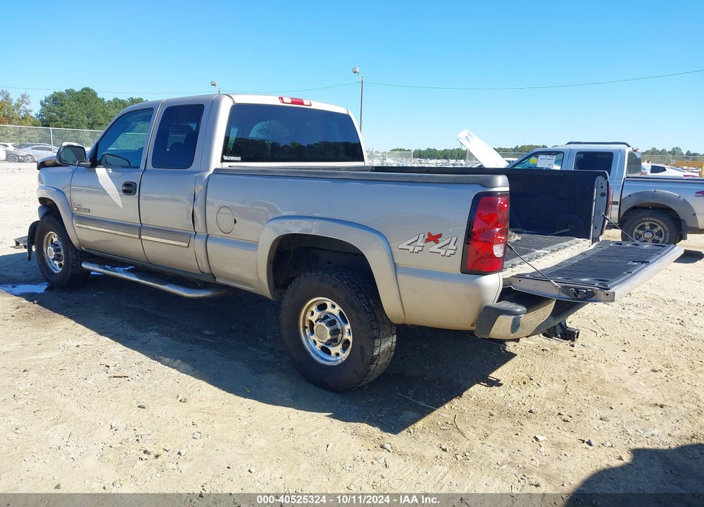 2007 CHEVROLET SILVERADO 2500HD CLASSIC LT1 VIN: 1GCHK29D37E122654