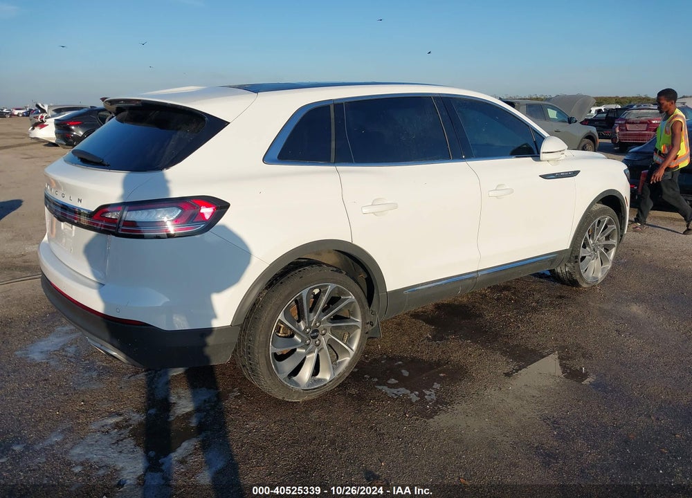 2021 LINCOLN NAUTILUS RESERVE VIN: 2LMPJ8KP5MBL13845