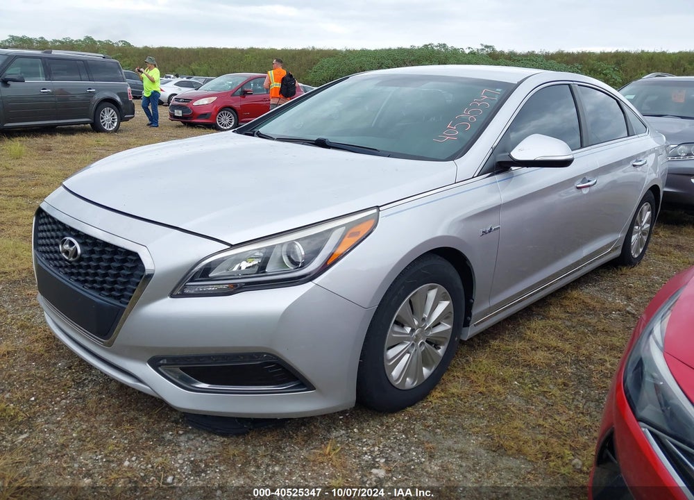 2016 HYUNDAI SONATA HYBRID SE VIN: KMHE24L18GA016202