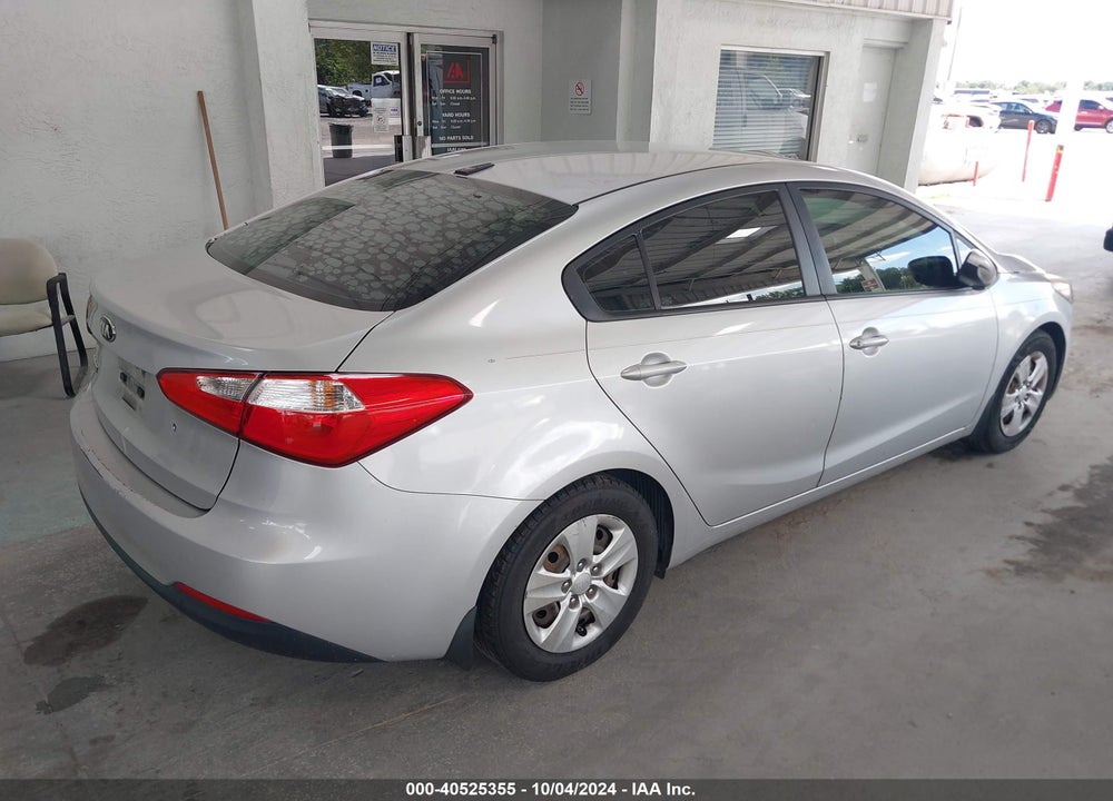 2015 KIA FORTE LX VIN: KNAFK4A64F5368253