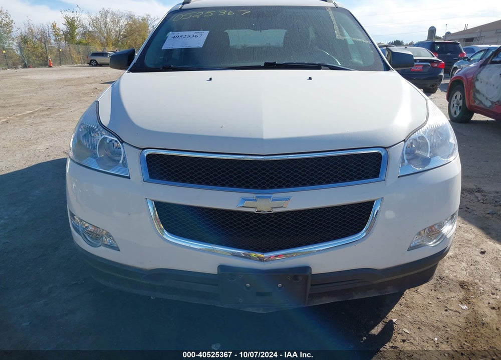 2012 CHEVROLET TRAVERSE LS VIN: 1GNKRFED2CJ282466