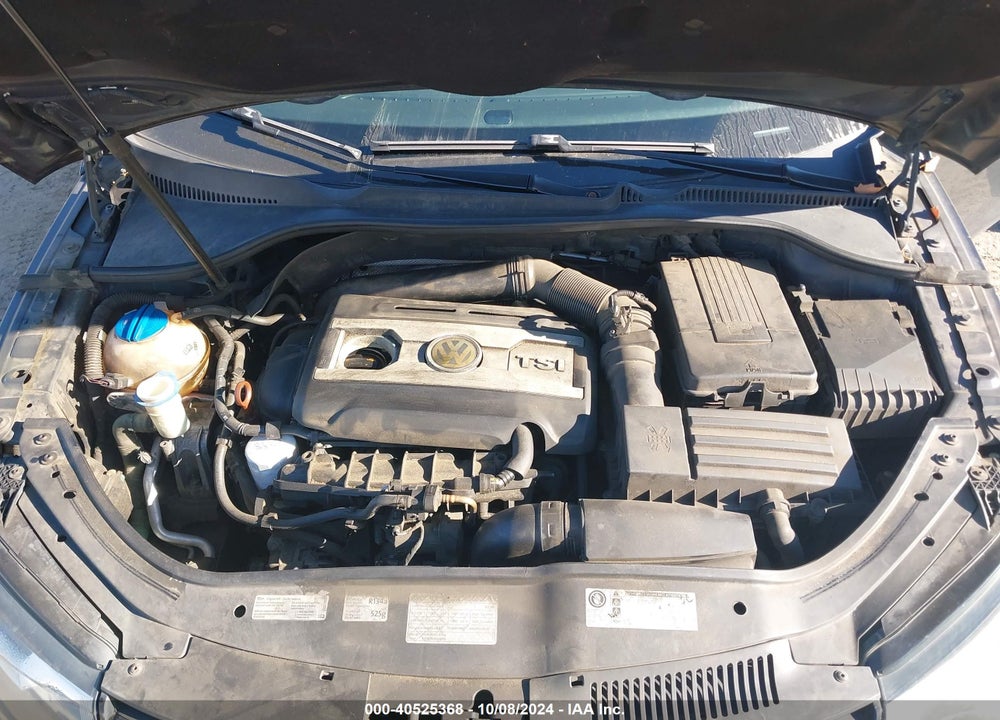 2013 VOLKSWAGEN EOS KOMFORT VIN: WVWBW8AH1DV004562