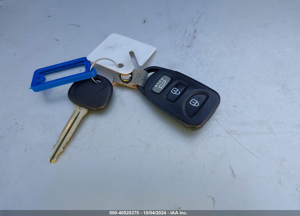 2015 HYUNDAI ELANTRA SE VIN: 5NPDH4AE9FH561370