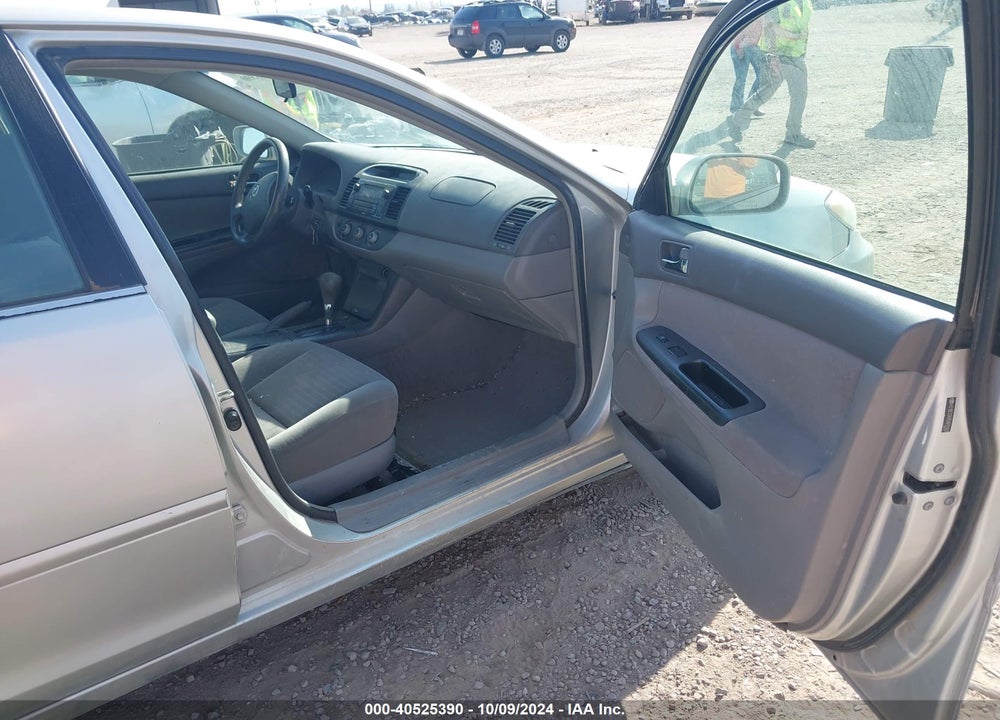 2005 TOYOTA CAMRY LE VIN: 4T1BE32K95U017403