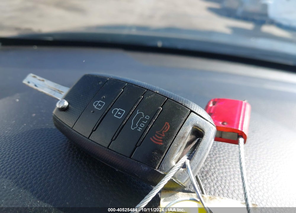 2019 KIA SOUL VIN: KNDJN2A23K7920703
