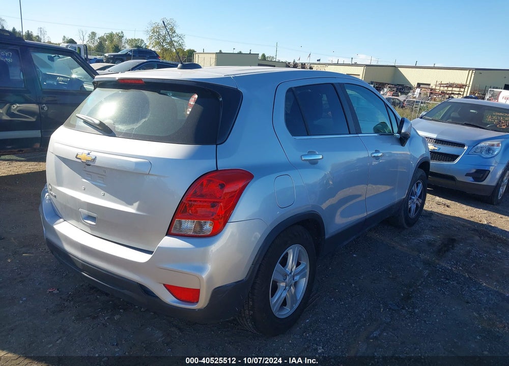 2018 CHEVROLET TRAX LS VIN: KL7CJKSBXJB710398